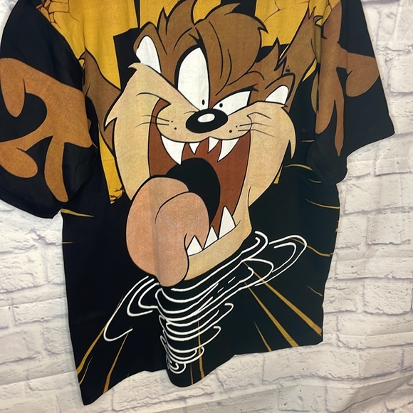 Vintage Taz Looney Tunes Overprint Tee - Picture 5 of 8